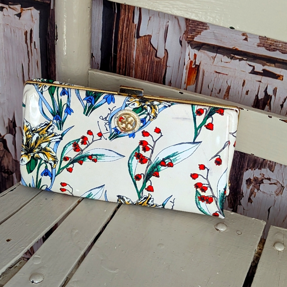 Tory Burch Clutch